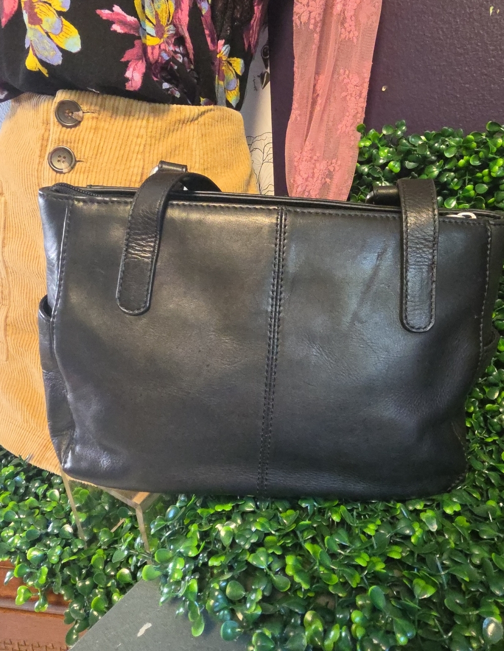 Lil Smooth Black Leather Shoulder Bag